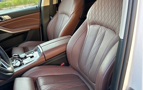 BMW X7, 2020 год, 7 000 000 рублей, 31 фотография