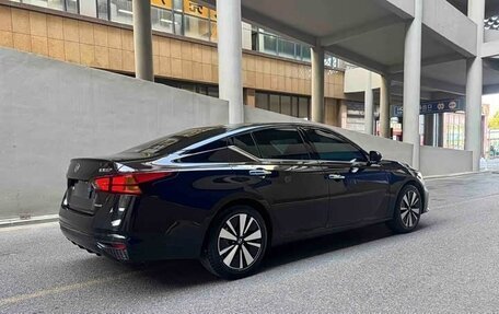 Nissan Altima VI (L34), 2022 год, 2 100 000 рублей, 5 фотография