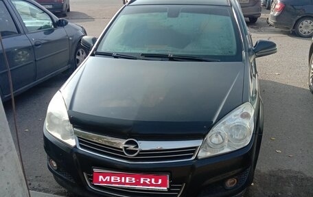 Opel Astra H, 2011 год, 560 000 рублей, 1 фотография
