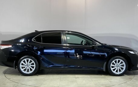 Toyota Camry, 2021 год, 2 670 000 рублей, 5 фотография