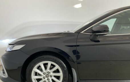 Toyota Camry, 2021 год, 2 670 000 рублей, 9 фотография