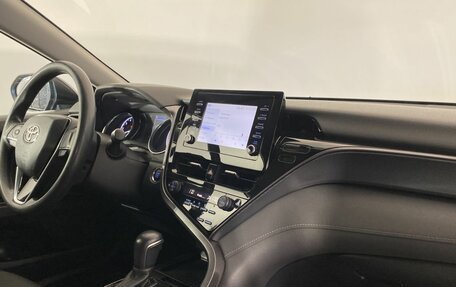Toyota Camry, 2021 год, 2 670 000 рублей, 20 фотография