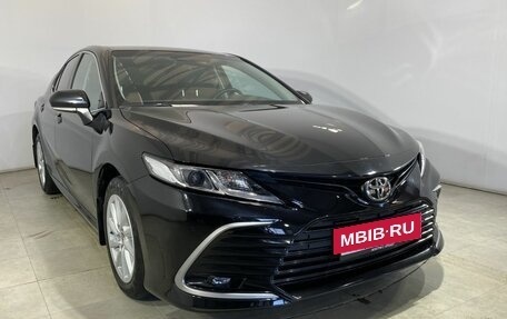 Toyota Camry, 2021 год, 2 670 000 рублей, 15 фотография