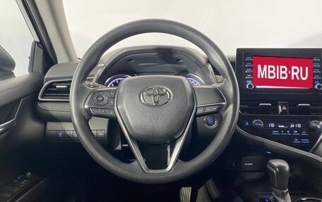 Toyota Camry, 2021 год, 2 670 000 рублей, 17 фотография