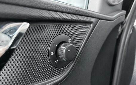 Skoda Rapid I, 2017 год, 1 349 000 рублей, 17 фотография