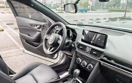 Mazda CX-4, 2022 год, 1 730 000 рублей, 21 фотография