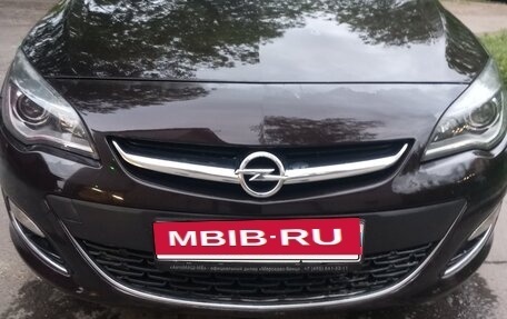 Opel Astra J, 2015 год, 720 000 рублей, 9 фотография