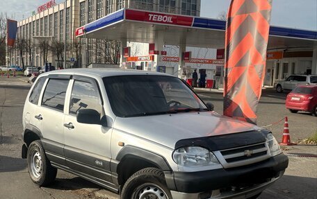 Chevrolet Niva I рестайлинг, 2007 год, 221 000 рублей, 1 фотография