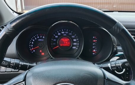 KIA Rio III рестайлинг, 2013 год, 870 000 рублей, 7 фотография