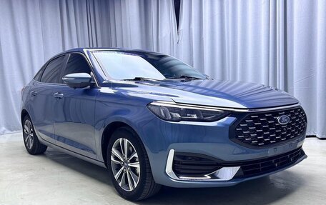 Ford Escort, 2022 год, 840 000 рублей, 1 фотография