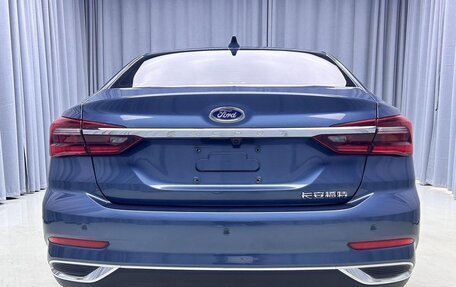 Ford Escort, 2022 год, 840 000 рублей, 5 фотография