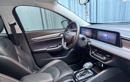 Ford Escort, 2022 год, 840 000 рублей, 14 фотография