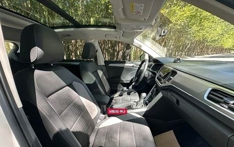 Volkswagen T-Roc I, 2022 год, 1 370 000 рублей, 18 фотография
