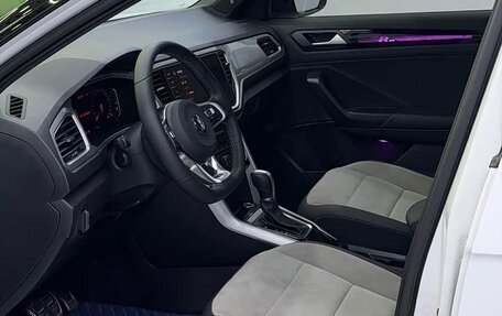 Volkswagen T-Roc I, 2022 год, 1 750 008 рублей, 9 фотография