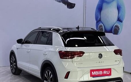 Volkswagen T-Roc I, 2022 год, 1 750 008 рублей, 6 фотография