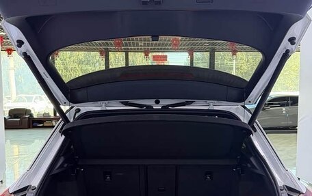 Volkswagen T-Roc I, 2022 год, 1 750 008 рублей, 19 фотография