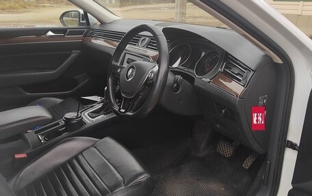 Volkswagen Passat B8 рестайлинг, 2015 год, 1 390 000 рублей, 4 фотография