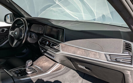 BMW X7, 2021 год, 7 690 000 рублей, 13 фотография