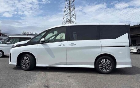 Nissan Serena, 2023 год, 2 010 520 рублей, 6 фотография