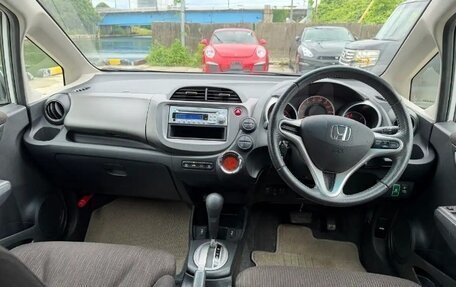 Honda Fit III, 2011 год, 985 000 рублей, 7 фотография