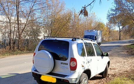 Chevrolet Niva I рестайлинг, 2017 год, 720 000 рублей, 6 фотография