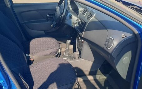 Renault Logan II, 2015 год, 445 000 рублей, 8 фотография