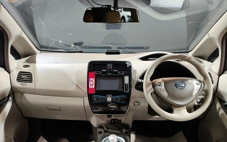 Nissan Leaf I, 2012 год, 1 249 000 рублей, 8 фотография