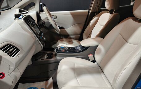 Nissan Leaf I, 2012 год, 1 249 000 рублей, 17 фотография