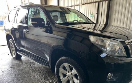 Toyota Land Cruiser Prado 150 рестайлинг, 2010 год, 3 000 000 рублей, 3 фотография