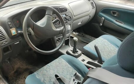 Mitsubishi Colt VI рестайлинг, 1997 год, 65 000 рублей, 3 фотография