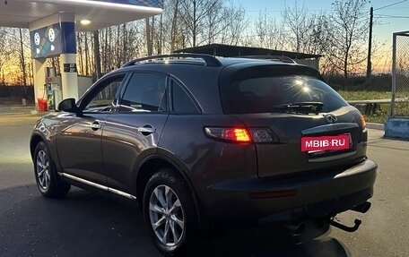Infiniti FX I, 2007 год, 720 000 рублей, 3 фотография