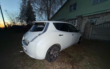 Nissan Leaf I, 2014 год, 650 000 рублей, 3 фотография