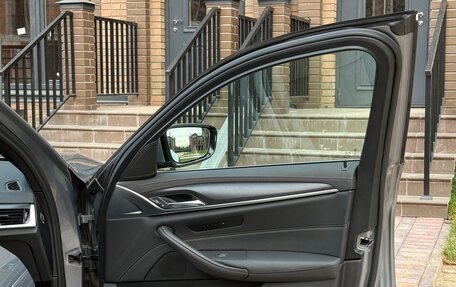 BMW 5 серия, 2022 год, 4 700 000 рублей, 22 фотография