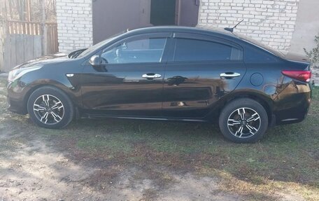 KIA Rio IV, 2019 год, 1 350 000 рублей, 3 фотография