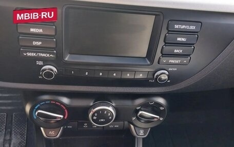 KIA Rio IV, 2019 год, 1 350 000 рублей, 6 фотография