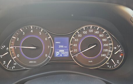 Infiniti QX56, 2010 год, 2 150 000 рублей, 8 фотография