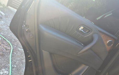 Infiniti QX56, 2010 год, 2 150 000 рублей, 14 фотография
