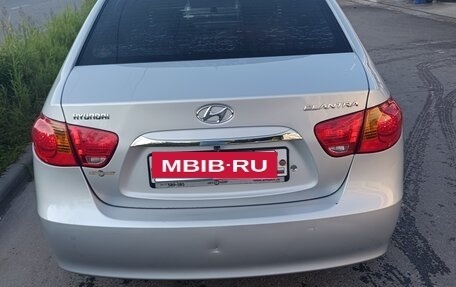 Hyundai Elantra IV, 2010 год, 650 000 рублей, 2 фотография