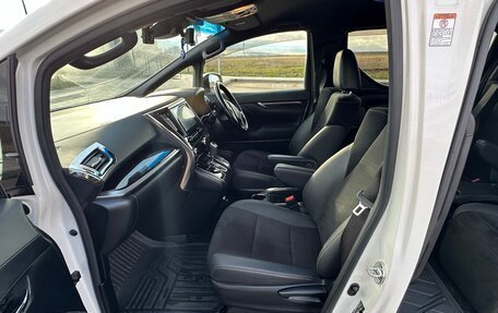 Toyota Alphard III, 2021 год, 4 500 000 рублей, 4 фотография