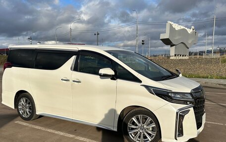 Toyota Alphard III, 2021 год, 4 500 000 рублей, 12 фотография