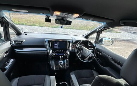 Toyota Alphard III, 2021 год, 4 500 000 рублей, 15 фотография