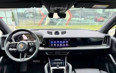 Porsche Cayenne III, 2026 год, 17 390 000 рублей, 2 фотография