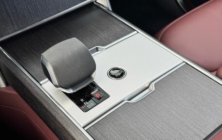 Land Rover Range Rover IV рестайлинг, 2025 год, 23 900 000 рублей, 17 фотография