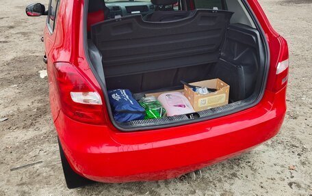 Skoda Fabia II, 2013 год, 600 000 рублей, 3 фотография