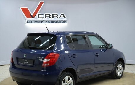 Skoda Fabia II, 2011 год, 650 000 рублей, 5 фотография