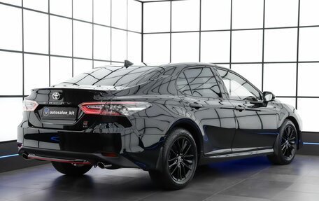 Toyota Camry, 2021 год, 3 790 000 рублей, 4 фотография