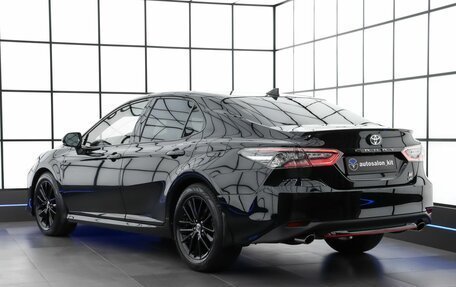 Toyota Camry, 2021 год, 3 790 000 рублей, 6 фотография