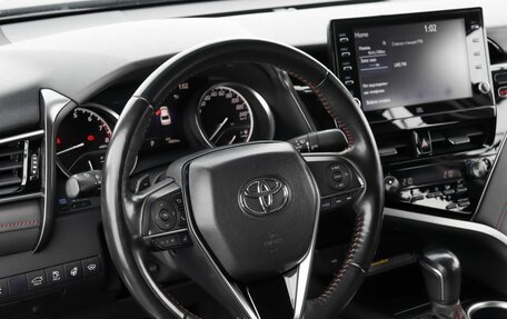 Toyota Camry, 2021 год, 3 790 000 рублей, 11 фотография
