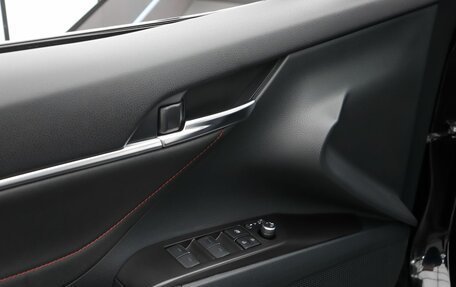 Toyota Camry, 2021 год, 3 790 000 рублей, 17 фотография