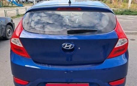 Hyundai Solaris II рестайлинг, 2011 год, 490 000 рублей, 4 фотография